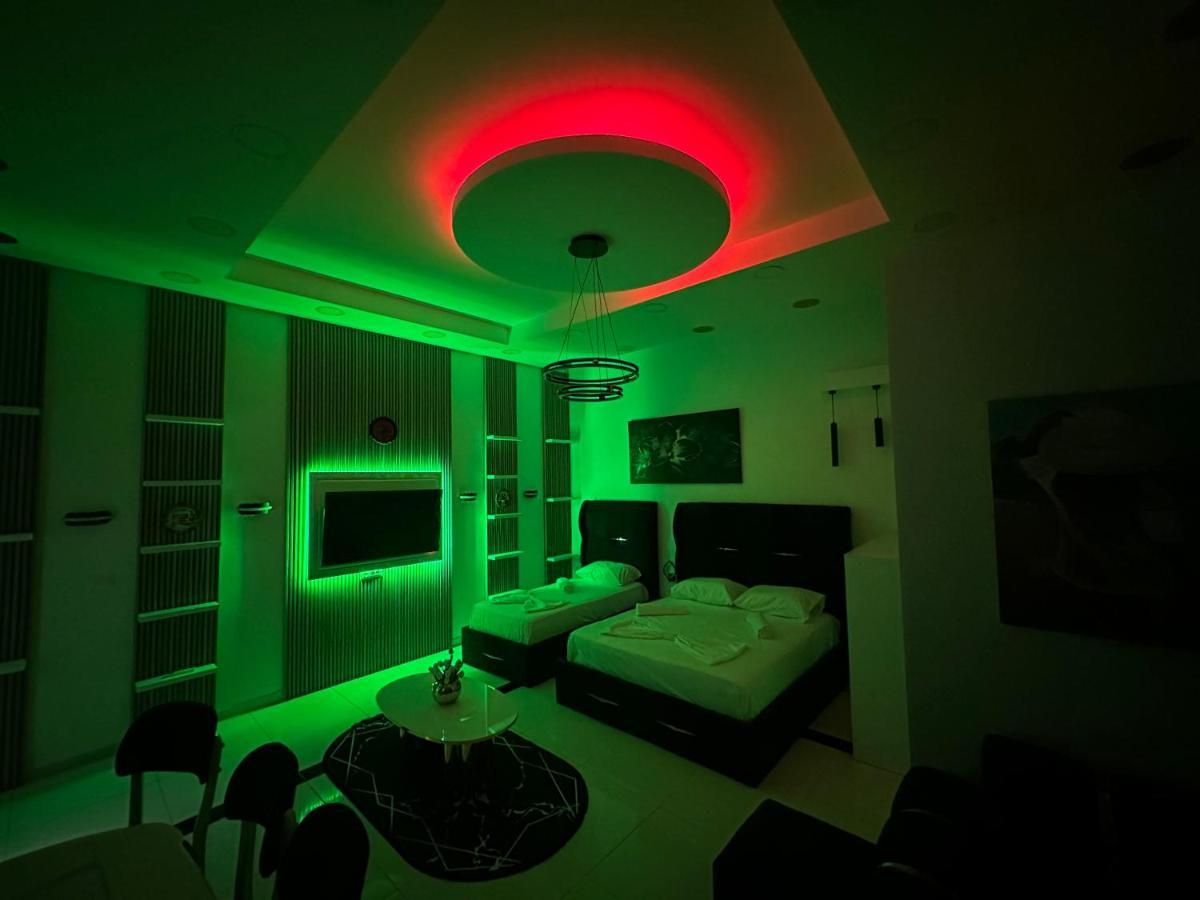 Esto'S Apartament Near Tirana Airport 1 - Self Checkin -Netflix - Free Parking Valjiosi Buitenkant foto