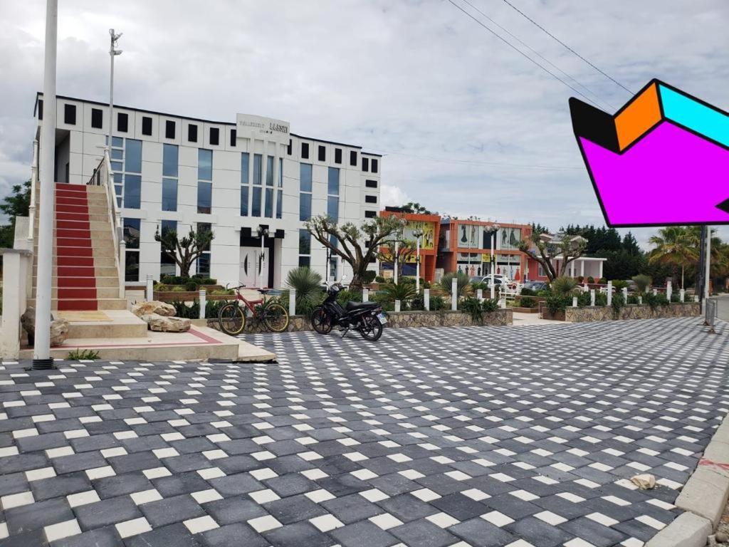 Esto'S Apartament Near Tirana Airport 1 - Self Checkin -Netflix - Free Parking Valjiosi Buitenkant foto